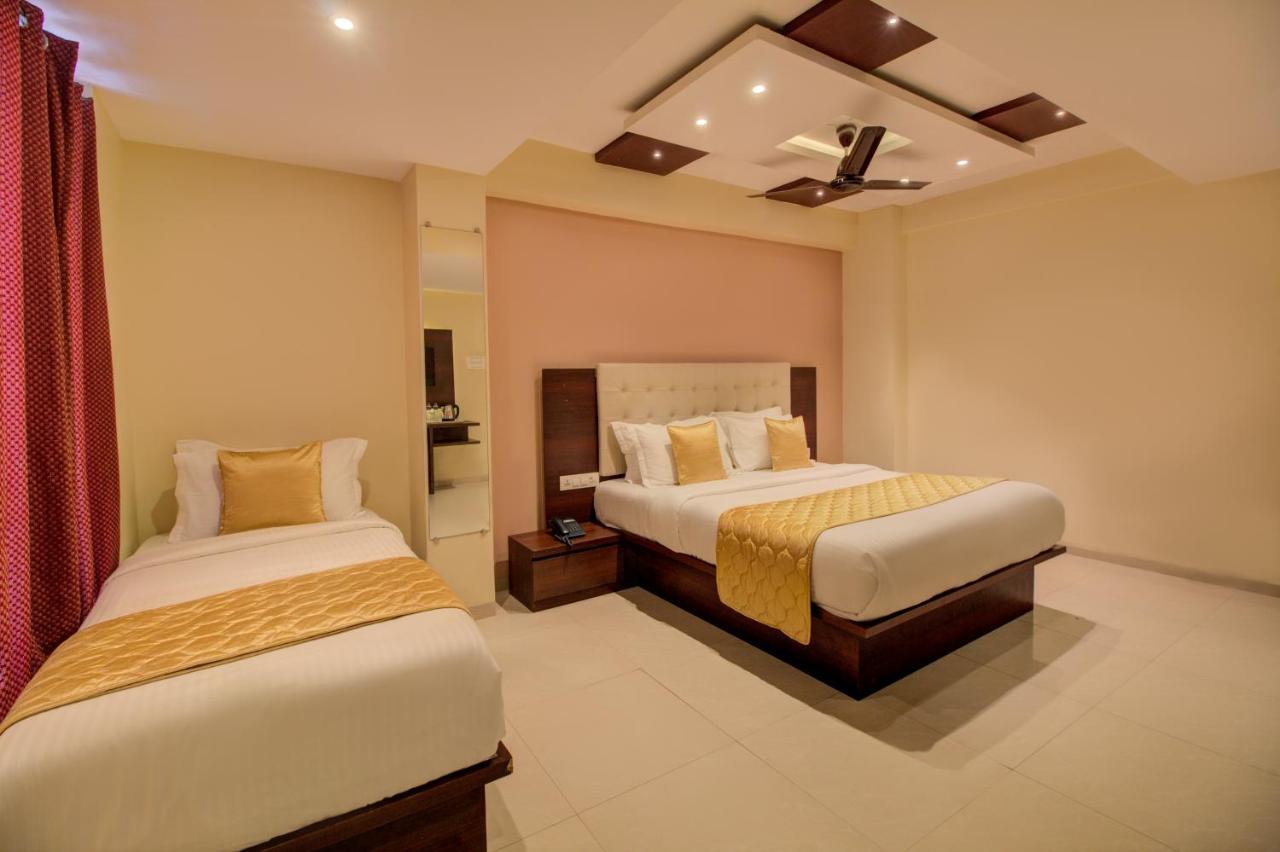 Hotel Malad Inn Opposite Malad Railway Station Mumbai Ngoại thất bức ảnh